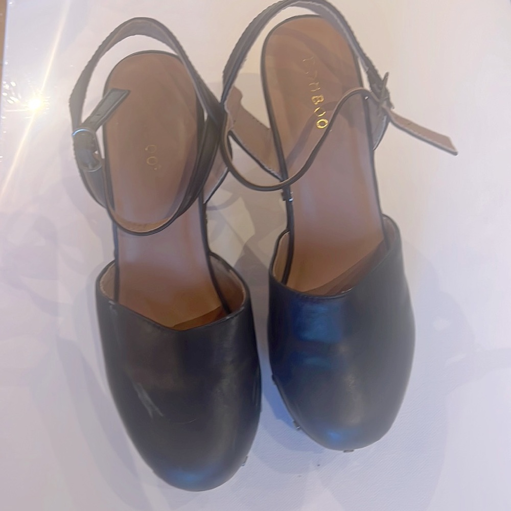 High heel shoes black and brown